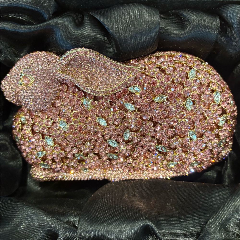 Pink Beaded Rabbit-Shaped Clutch - Picture 4 of 5